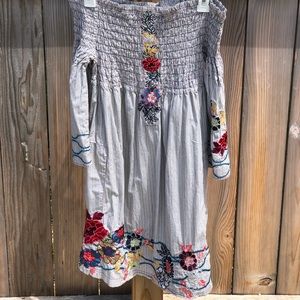 JW Workshop off-shoulder summer dress 🌺